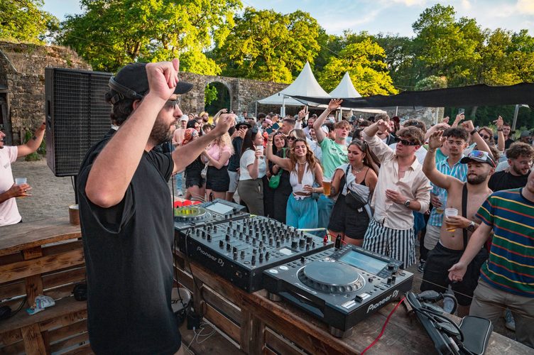 Open Air — Les Voiles